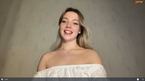 Watch a free show with an American cam girl at Chaturbate