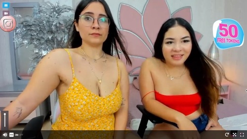 CamSoda accepts PayPal for private lesbian cam shows
